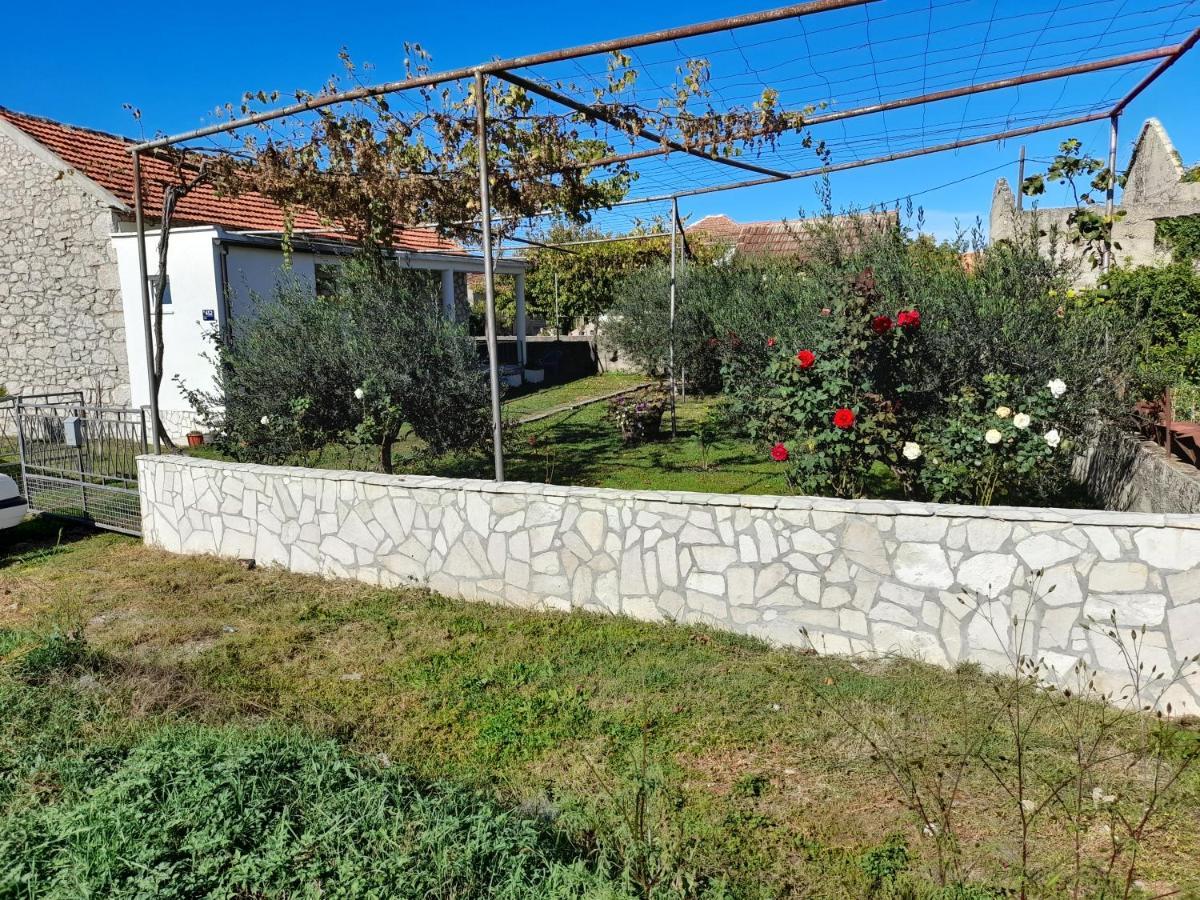 Kamena Kuca Family Rodin Čapljina Quarto foto